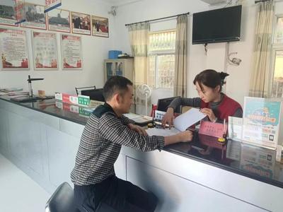 青陽縣新河鎮 深化“幫辦代辦”服務，證照辦理更貼心